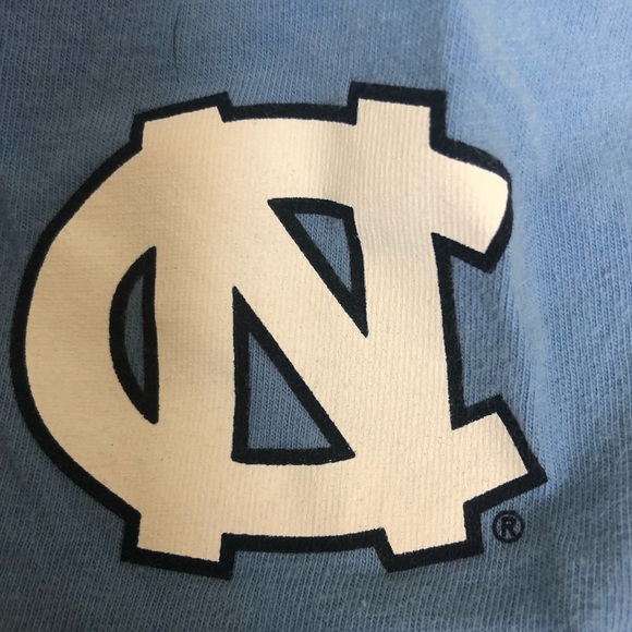 Nike UNC shirt - Picture 4 of 5
